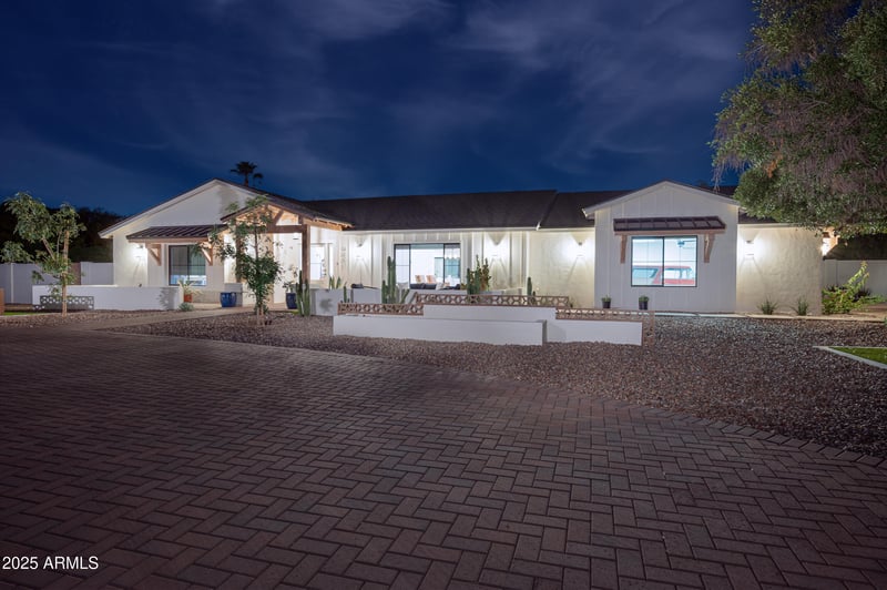 4601 Cholla St, Phoenix, AZ 85028