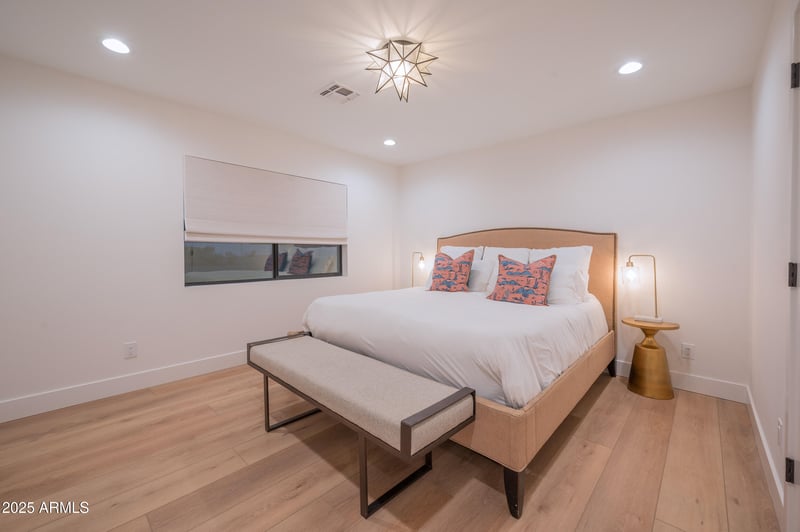 4601 Cholla St, Phoenix, AZ 85028