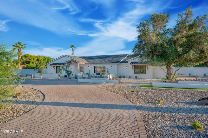 4601 Cholla St, Phoenix, AZ 85028
