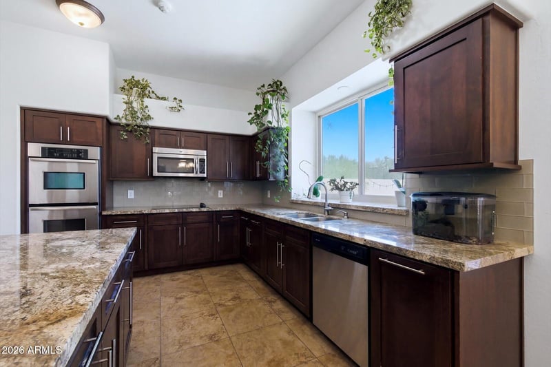 4601 E Ramuda Dr, Phoenix, AZ 85050