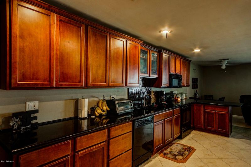4601 E Virginia Ave, Phoenix, AZ 85008