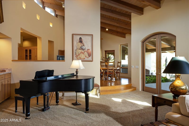 4601 Foothill Dr, Paradise Valley, AZ 85253