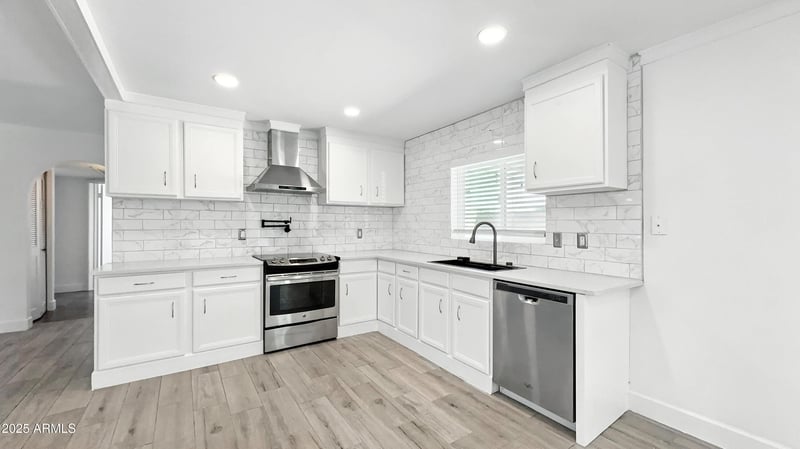 4601 Redfield Rd, Glendale, AZ 85306