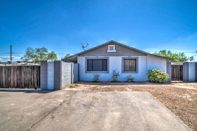 4601 S 5th St, Phoenix, AZ 85040