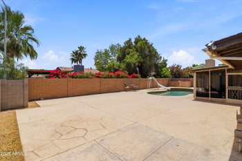 4601 Golden Ln, Glendale, AZ 85302