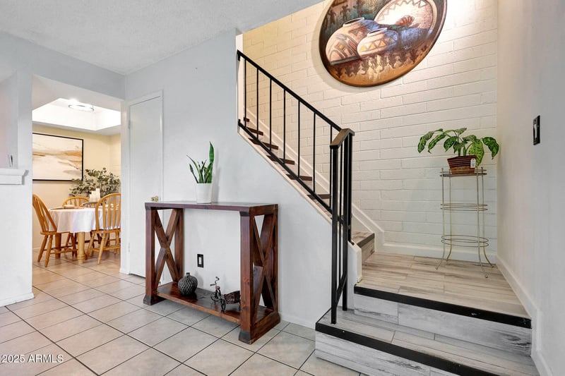 4602 Broadway Rd, Phoenix, AZ 85040