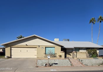 4602 Poinsettia Dr, Glendale, AZ 85304