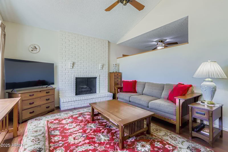 4604 Gardenia Ave, Glendale, AZ 85301