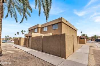 4604 Riverside St, Phoenix, AZ 85040