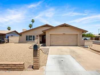 4604 Gardenia Ave, Glendale, AZ 85301