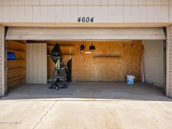 4604 Gardenia Ave, Glendale, AZ 85301