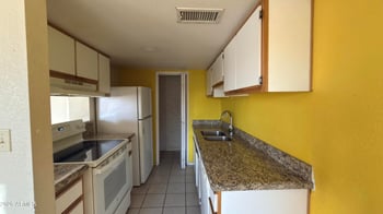 4605 E Pueblo Ave, Phoenix, AZ 85040