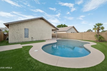 4605 Wahalla Ln, Glendale, AZ 85308