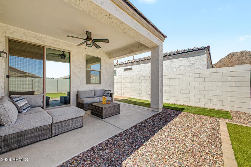 4606 Pelotazo Way, San Tan Valley, AZ 85144