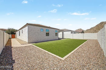 4606 W Pelotazo Way, San Tan Valley, AZ 85144