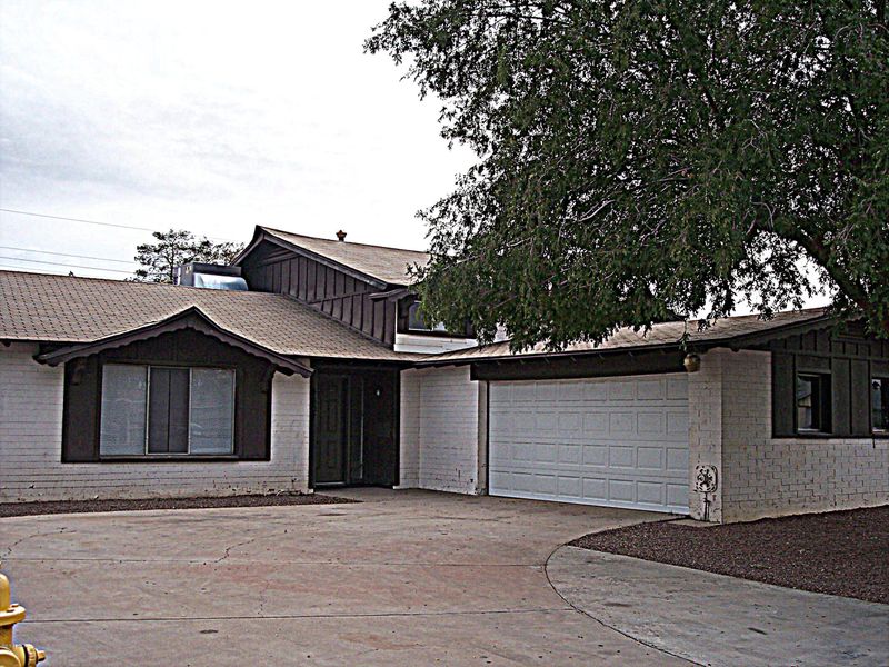 4607 W Cavalier Dr, Glendale, AZ 85301
