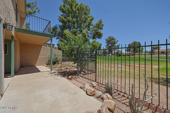 4607 Continental Dr, Glendale, AZ 85308