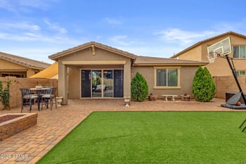 4608 Kirkland Ave, San Tan Valley, AZ 85144