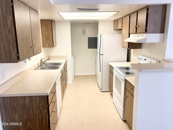 4608 Maryland Ave #144, Glendale, AZ 85301