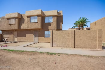 4608 Riverside St, Phoenix, AZ 85040