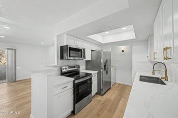 4608 Maryland Ave #201, Glendale, AZ 85301
