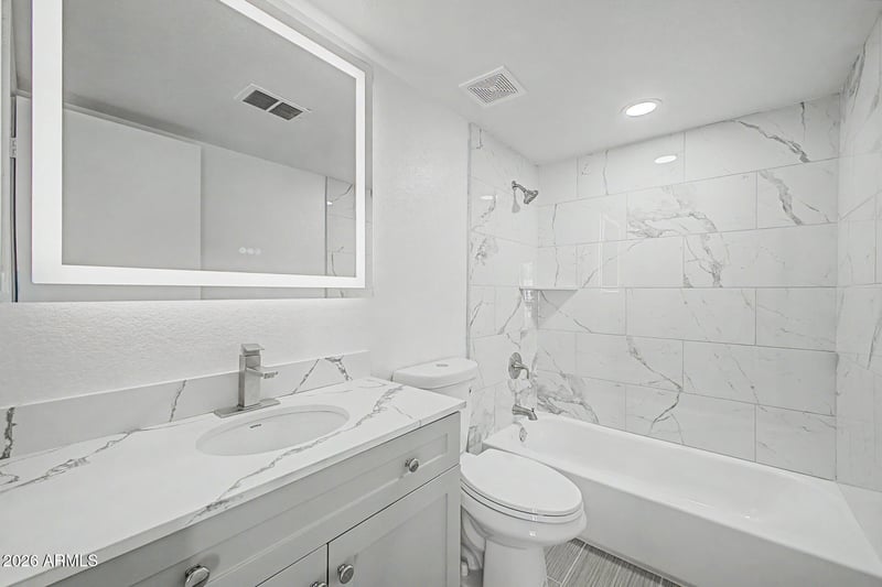 4608 W Maryland Ave #201, Glendale, AZ 85301