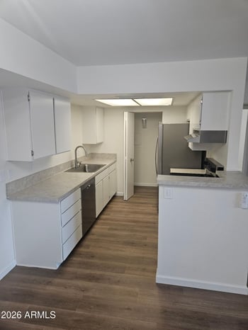 4608 W Maryland Ave #211, Glendale, AZ 85301