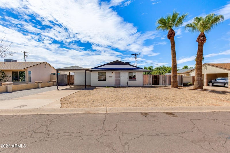 4609 E Almeria Rd, Phoenix, AZ 85008