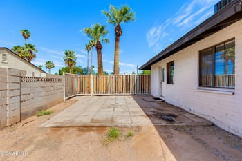 4609 E Almeria Rd, Phoenix, AZ 85008