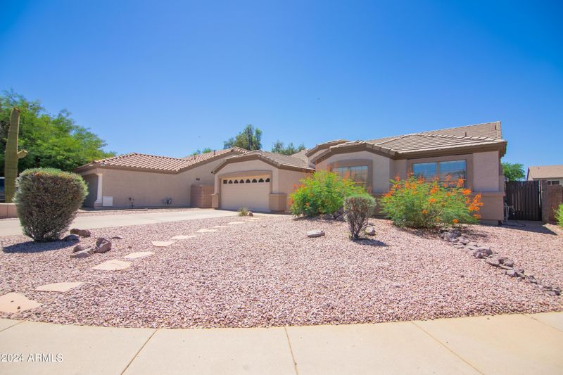 4609 E Rowel Rd, Phoenix, AZ 85050