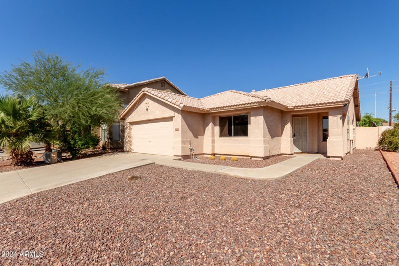 4609 N 91st Dr, Phoenix, AZ 85037