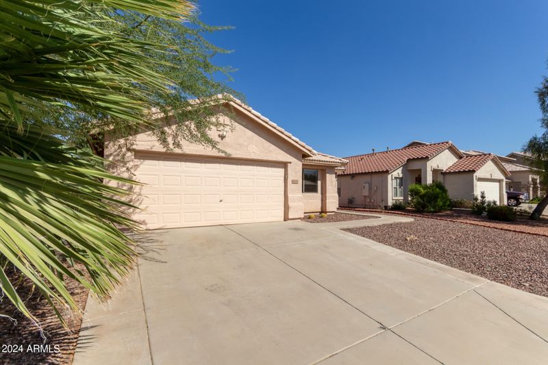 4609 N 91st Dr, Phoenix, AZ 85037
