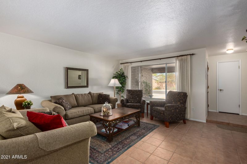 4609 W Wethersfield Rd, Glendale, AZ 85304