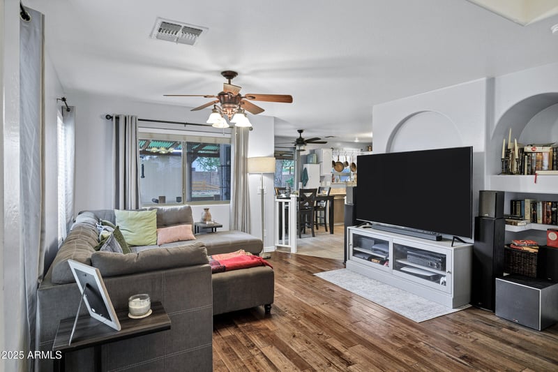 461 Angeline Ave, San Tan Valley, AZ 85140