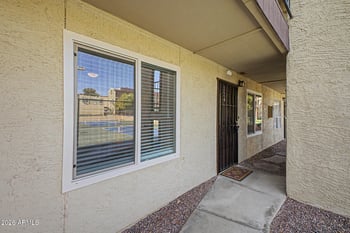 461 Holmes Ave #124, Mesa, AZ 85210