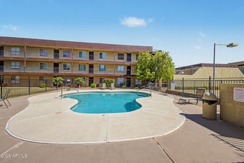 461 Holmes Ave #124, Mesa, AZ 85210