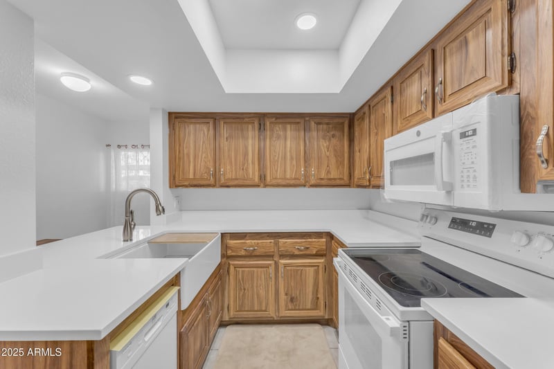 461 Holmes Ave #180, Mesa, AZ 85210