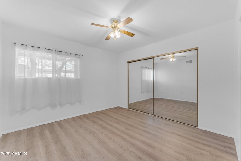 461 Holmes Ave #180, Mesa, AZ 85210