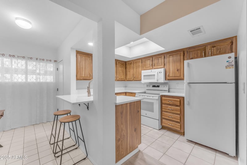 461 Holmes Ave #180, Mesa, AZ 85210