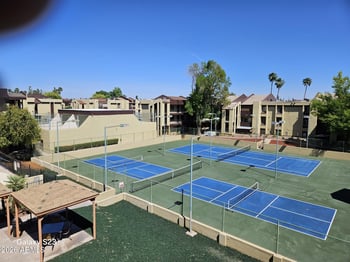 461 Holmes Ave #327, Mesa, AZ 85210