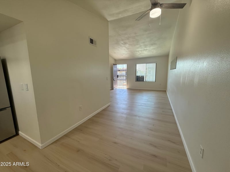461 Holmes Ave #342, Mesa, AZ 85210