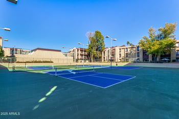 461 Holmes Ave #342, Mesa, AZ 85210