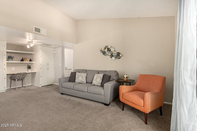461 Holmes Ave #360, Mesa, AZ 85210