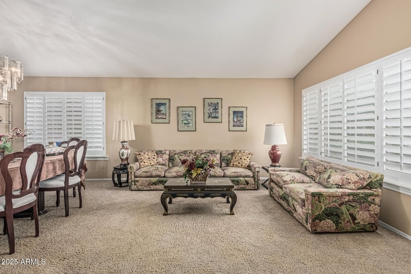 461 Pinto Dr, Gilbert, AZ 85296