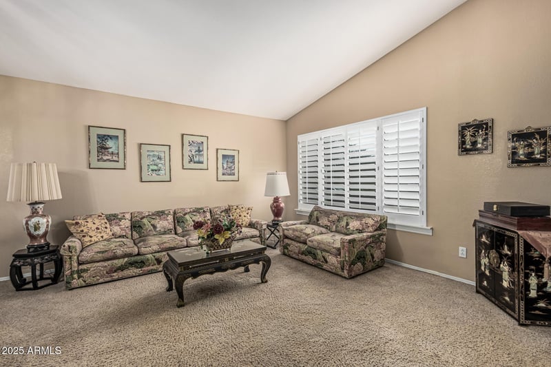 461 Pinto Dr, Gilbert, AZ 85296