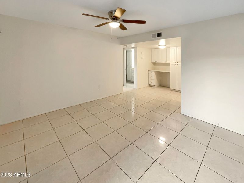 461 W Holmes Ave #120, Mesa, AZ 85210