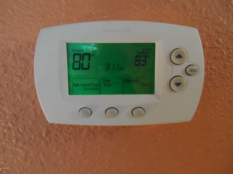 461 W Holmes Ave #123, Mesa, AZ 85210