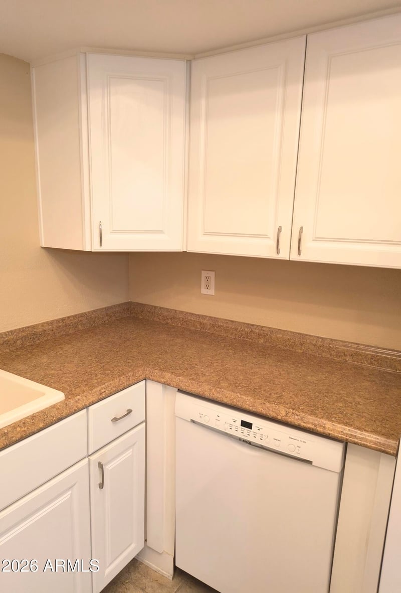 461 W Holmes Ave #188, Mesa, AZ 85210