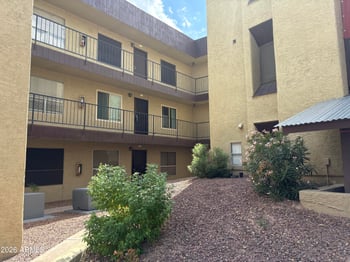 461 W Holmes Ave #211, Mesa, AZ 85210