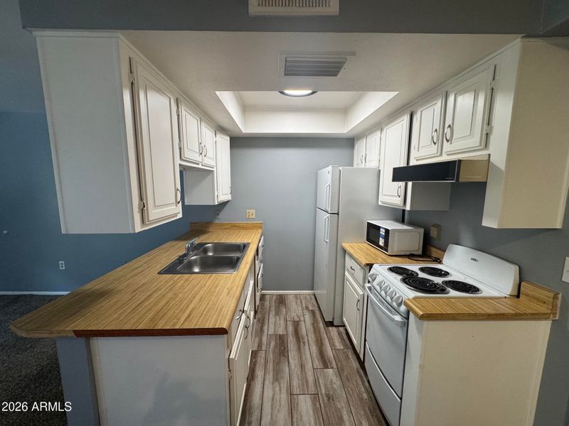 461 W Holmes Ave #228, Mesa, AZ 85210